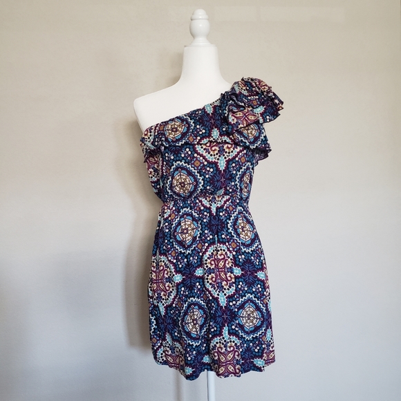 One Shoulder Short Dress Mandala Print - Picture 2 of 11